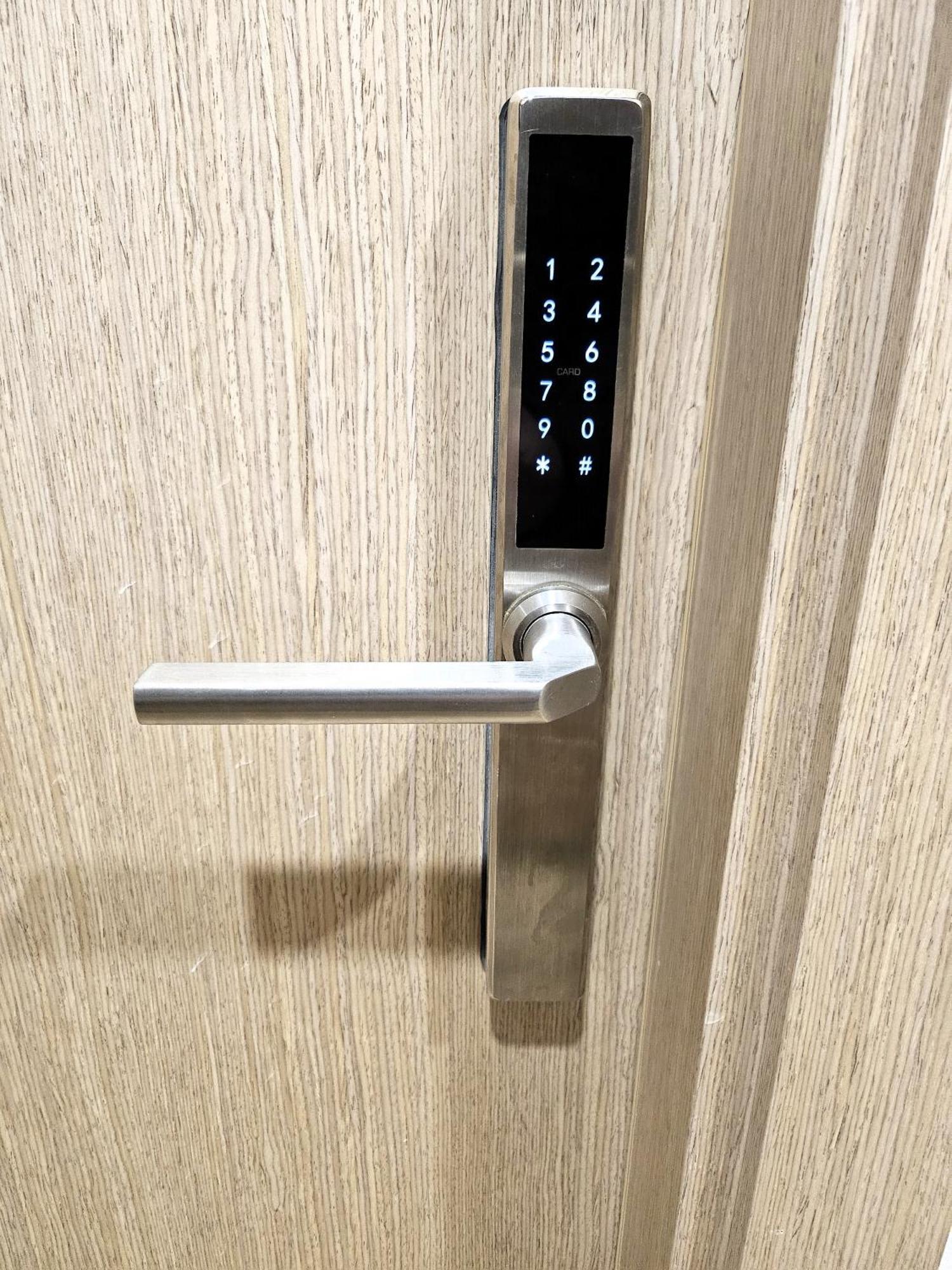Kauno Apartamentai King Size Bed Каунас Экстерьер фото